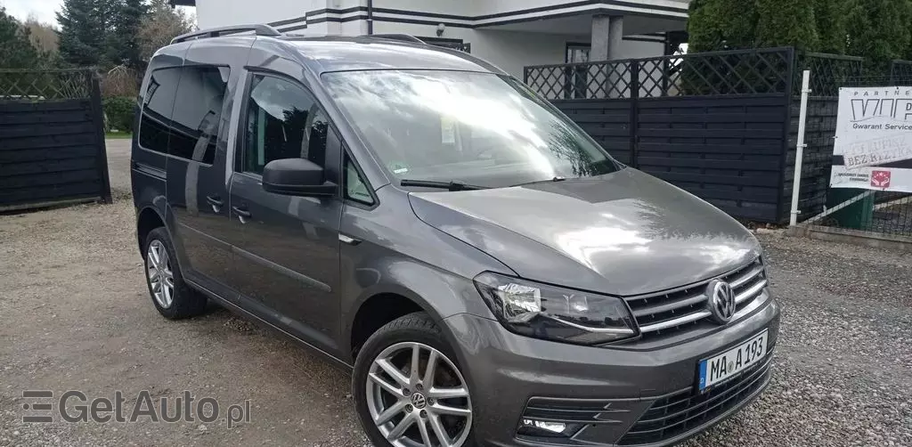 VOLKSWAGEN Caddy California 