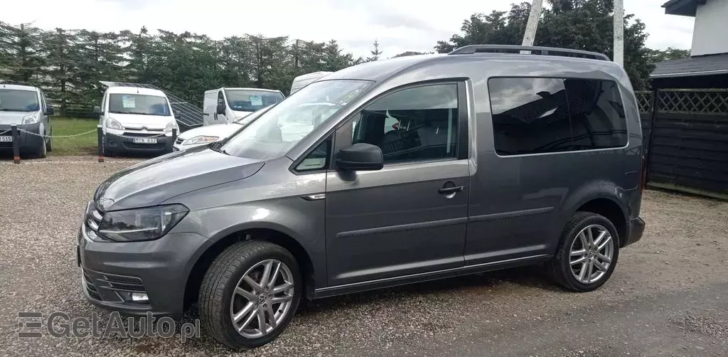 VOLKSWAGEN Caddy California 