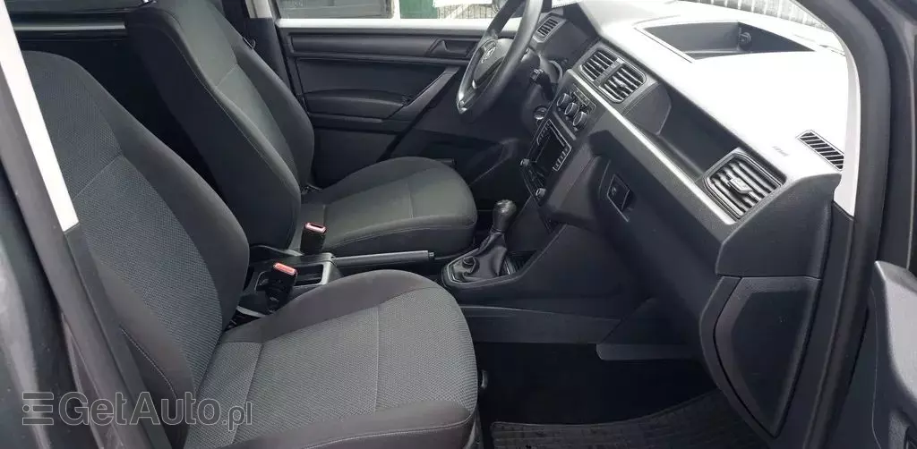 VOLKSWAGEN Caddy California 