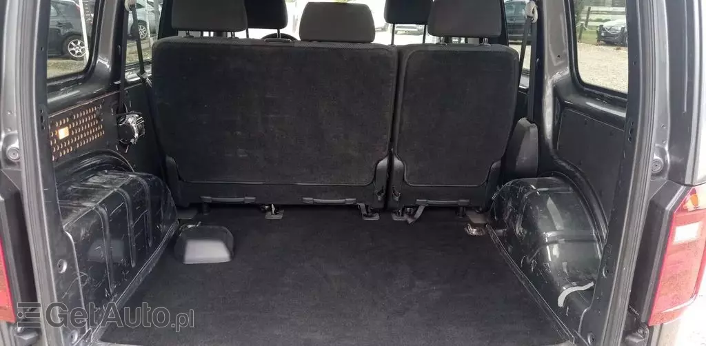 VOLKSWAGEN Caddy California 