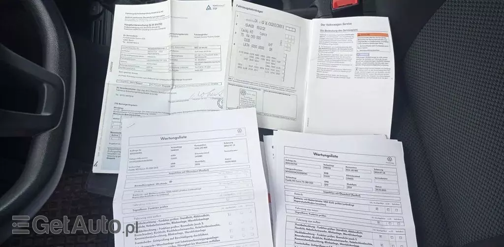 VOLKSWAGEN Caddy California 