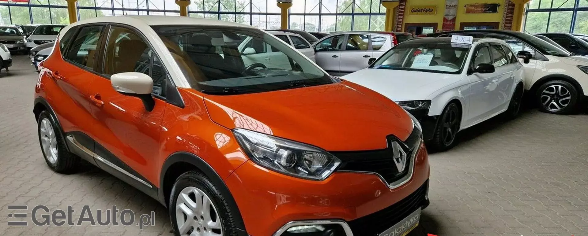RENAULT Captur 