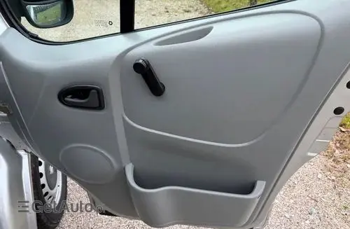 NISSAN Primastar 