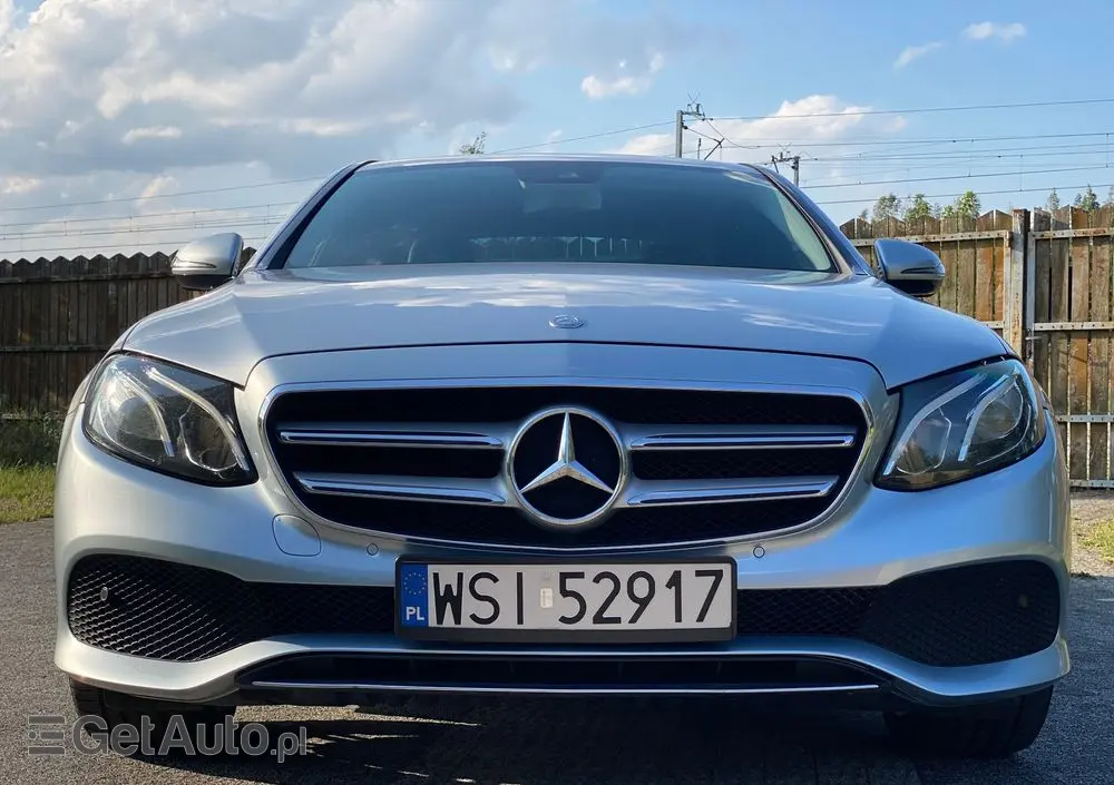 MERCEDES-BENZ Klasa E 350e 9G-TRONIC Avantgarde