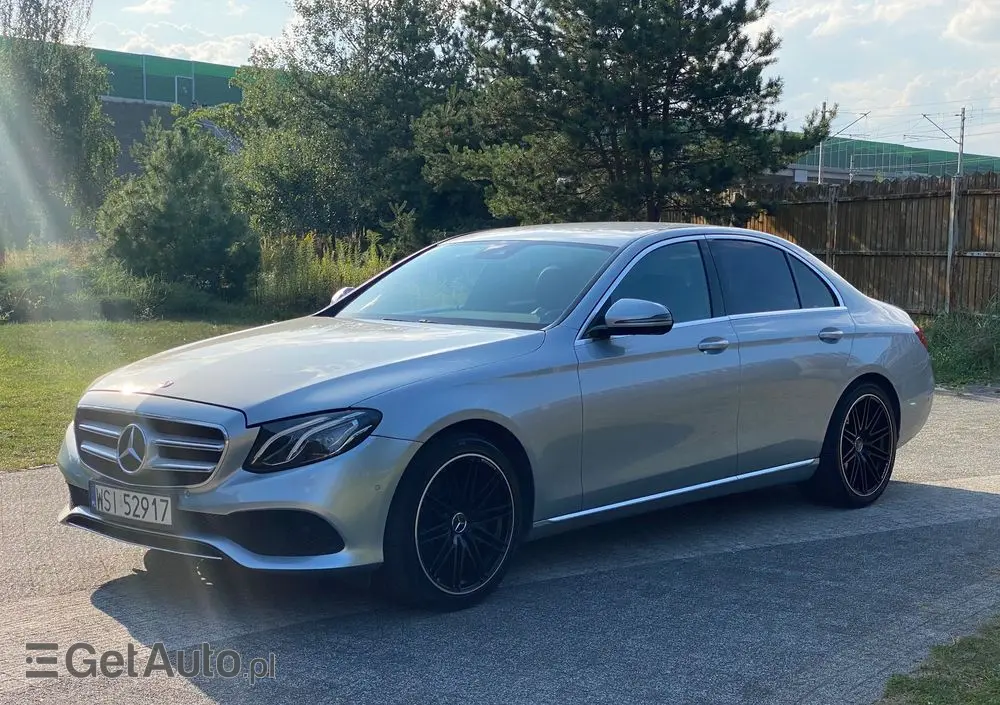 MERCEDES-BENZ Klasa E 350e 9G-TRONIC Avantgarde