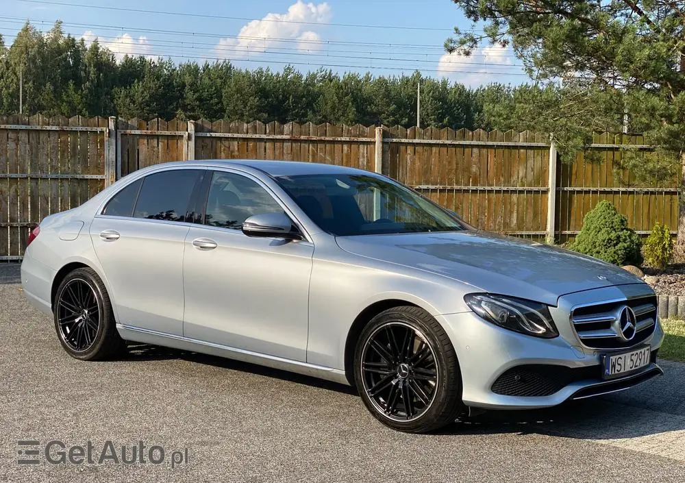 MERCEDES-BENZ Klasa E 350e 9G-TRONIC Avantgarde