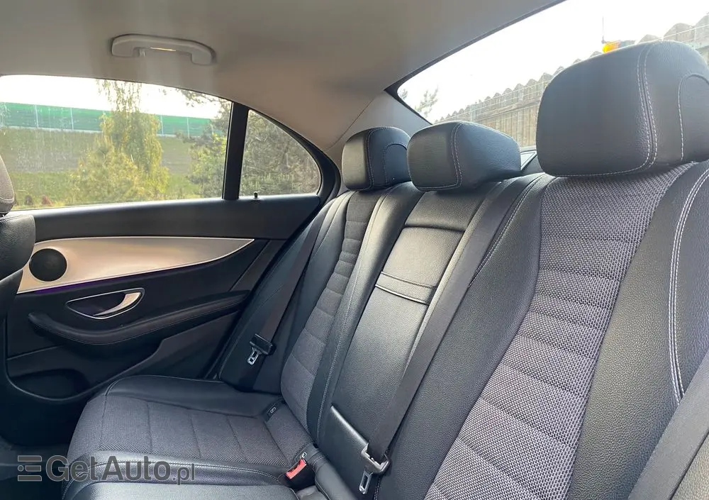 MERCEDES-BENZ Klasa E 350e 9G-TRONIC Avantgarde