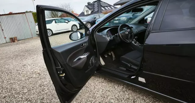 HONDA Civic 1.8 Sport