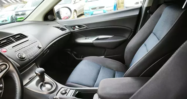 HONDA Civic 1.8 Sport