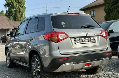SUZUKI Vitara 