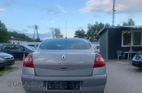 RENAULT Megane 