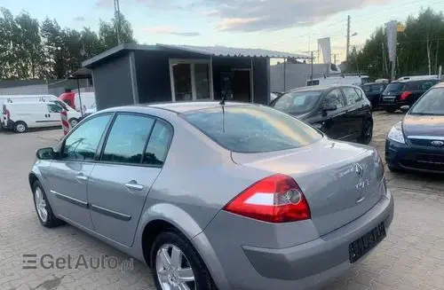 RENAULT Megane 
