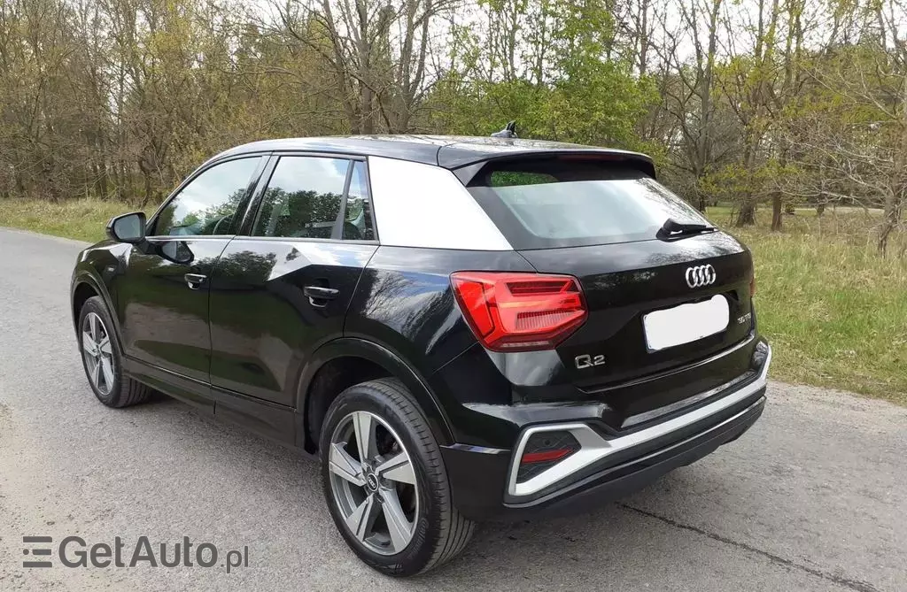 AUDI Q2 
