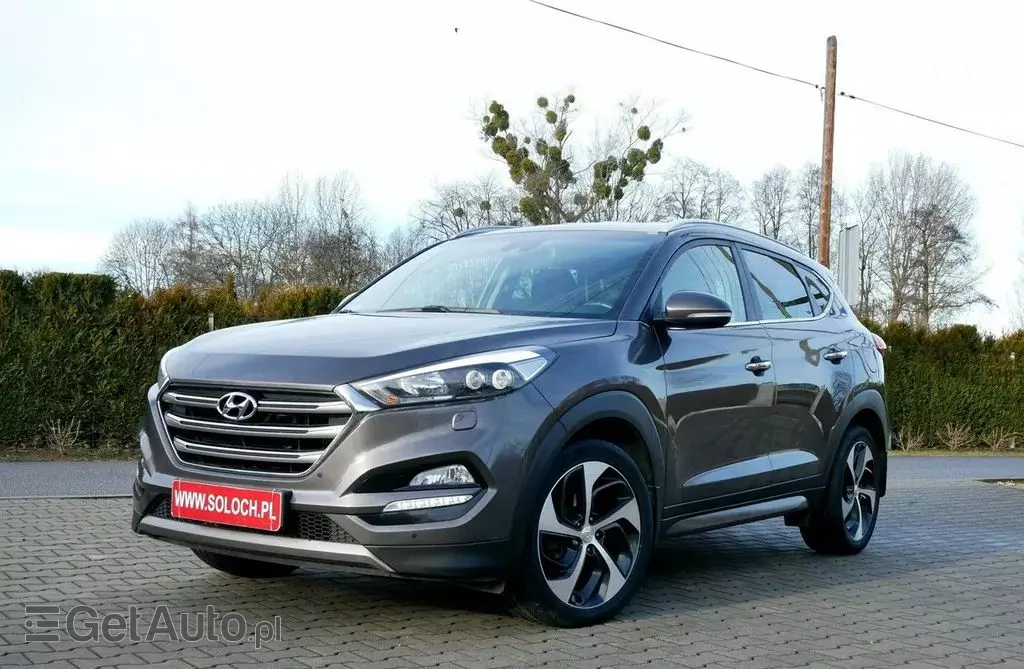 HYUNDAI Tucson 