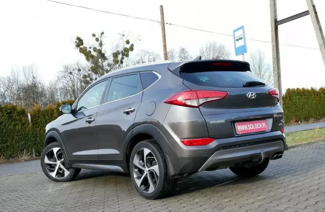 HYUNDAI Tucson 