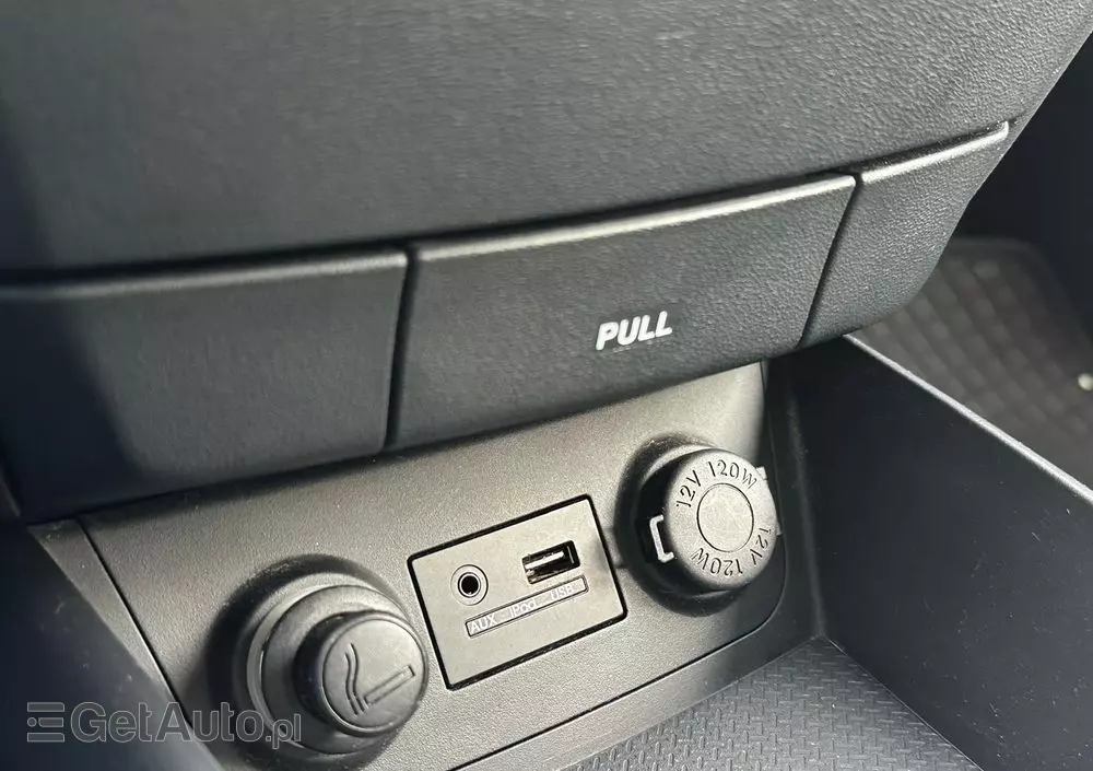 HYUNDAI I30 1.6 CRDi Base +