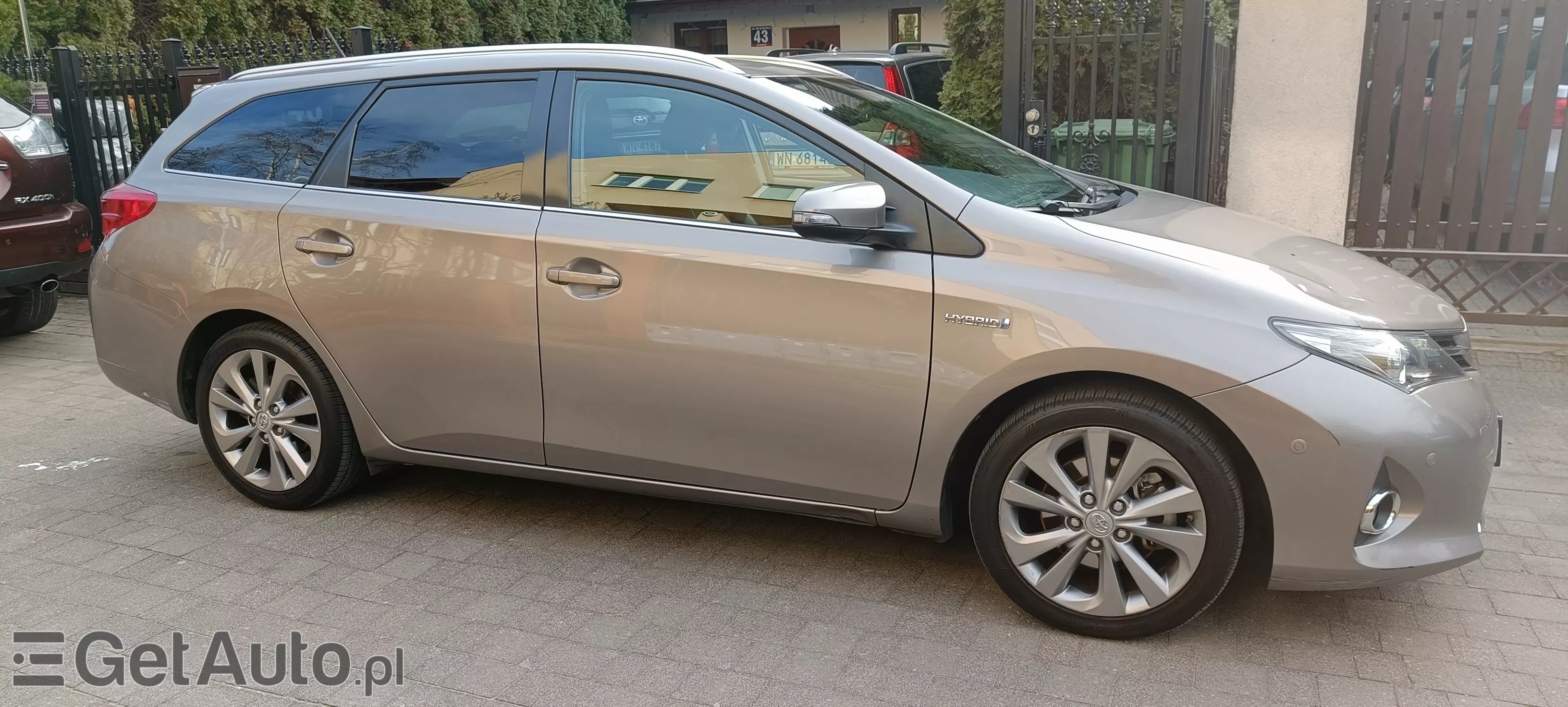 TOYOTA Auris Premium Comfort CVT
