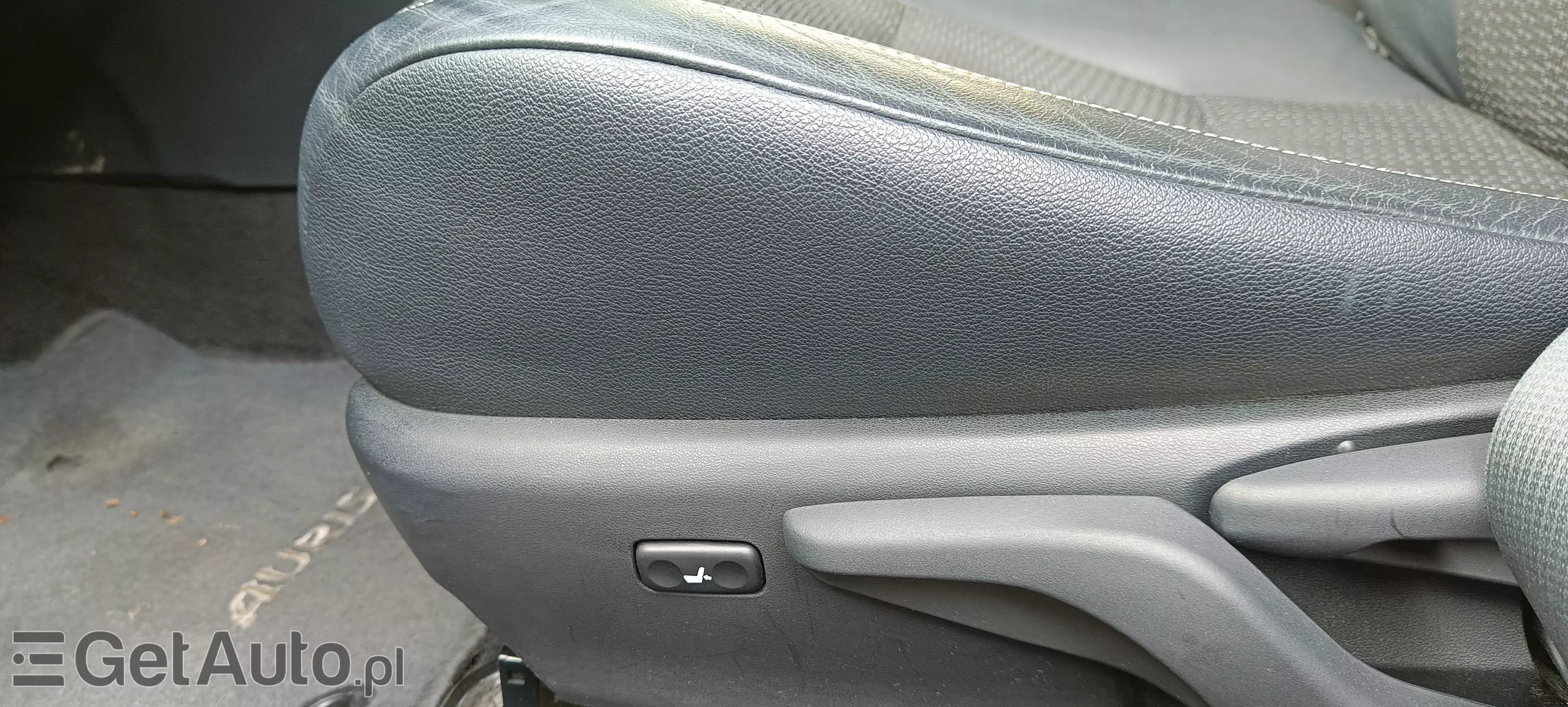 TOYOTA Auris Premium Comfort CVT