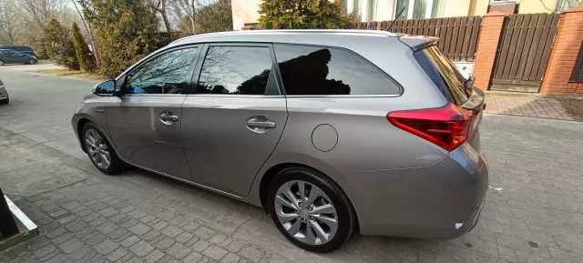 TOYOTA Auris Premium Comfort CVT