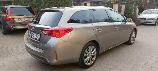 TOYOTA Auris Premium Comfort CVT