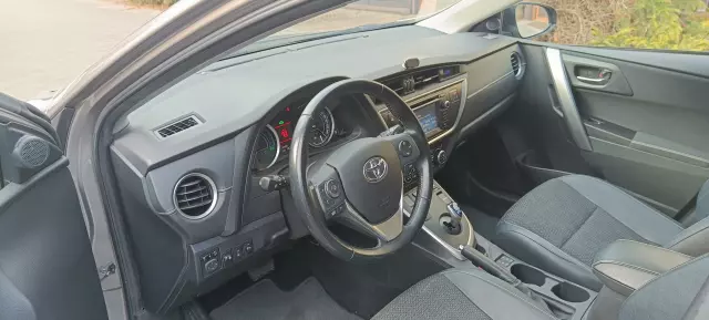TOYOTA Auris Premium Comfort CVT