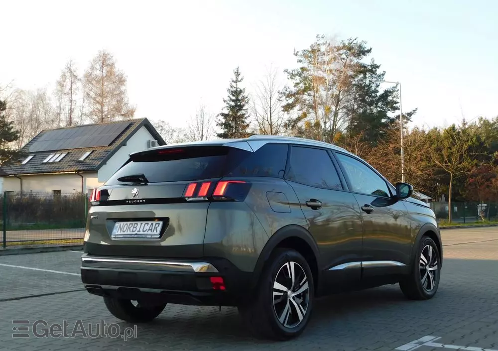 PEUGEOT 3008 1.5 BlueHDi Allure S&S
