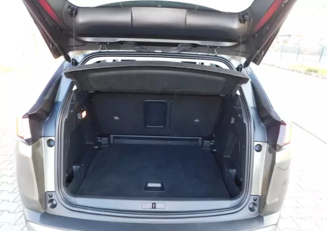 PEUGEOT 3008 1.5 BlueHDi Allure S&S