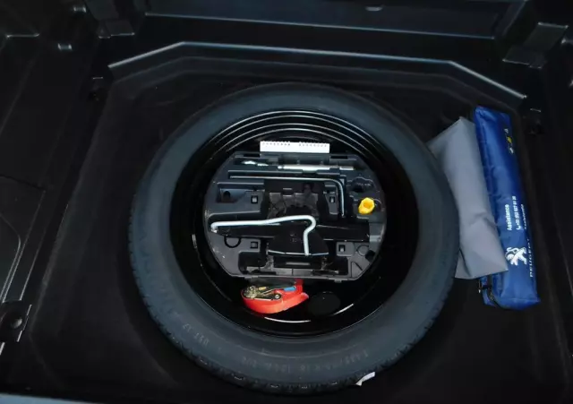 PEUGEOT 3008 1.5 BlueHDi Allure S&S