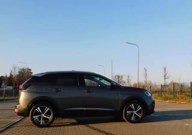 PEUGEOT 3008 1.5 BlueHDi Allure S&S