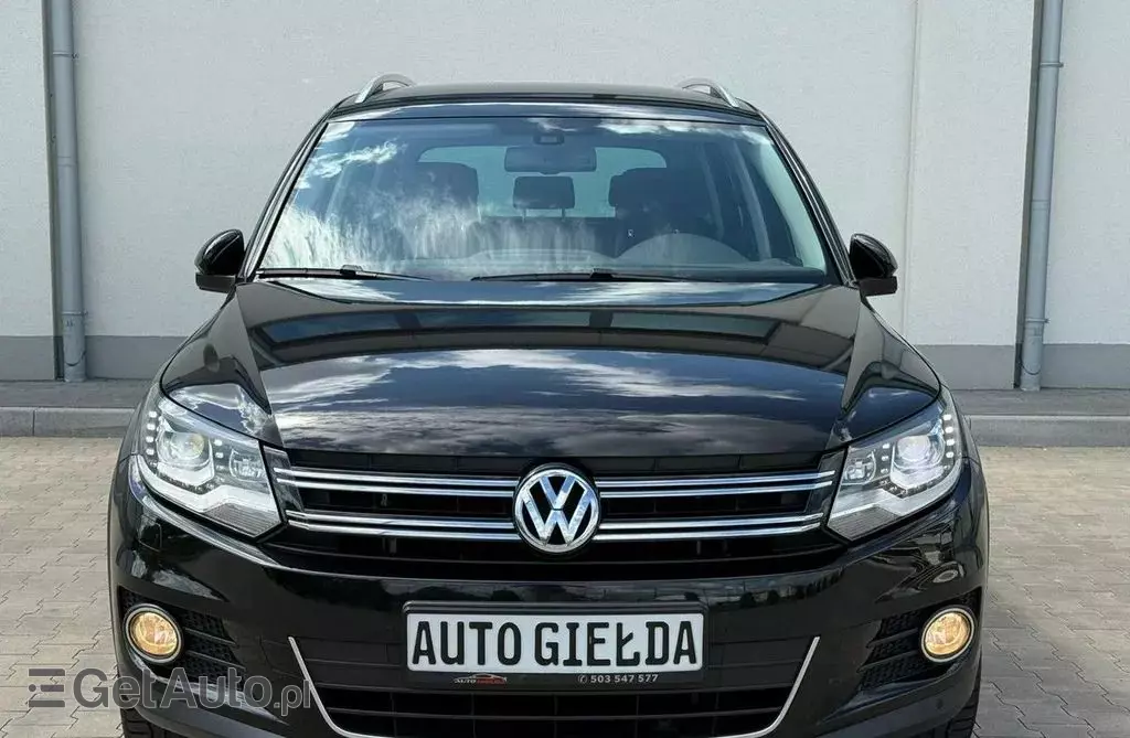 VOLKSWAGEN Tiguan 