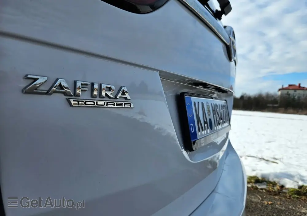 OPEL Zafira Tourer 1.8 Edition