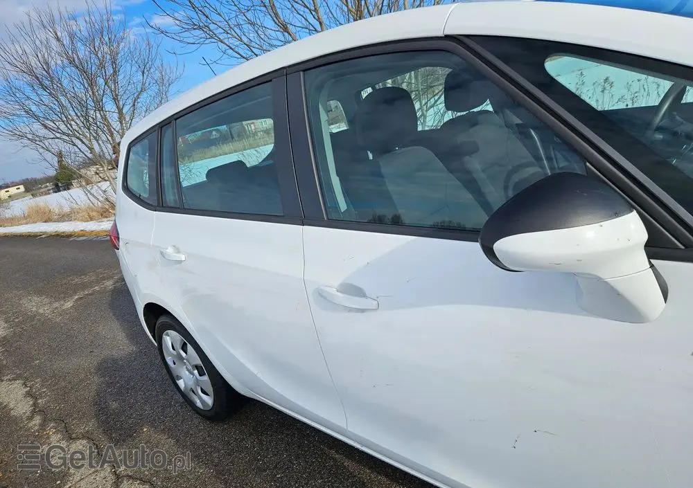 OPEL Zafira Tourer 1.8 Edition