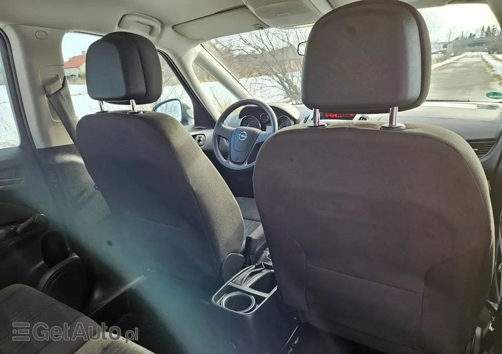 OPEL Zafira Tourer 1.8 Edition