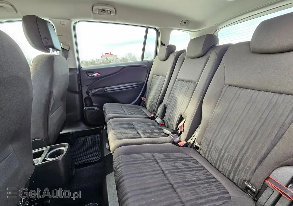 OPEL Zafira Tourer 1.8 Edition
