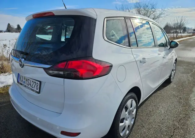 OPEL Zafira Tourer 1.8 Edition