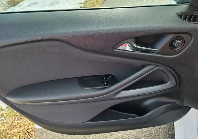 OPEL Zafira Tourer 1.8 Edition