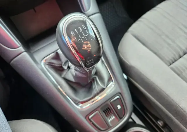 OPEL Zafira Tourer 1.8 Edition