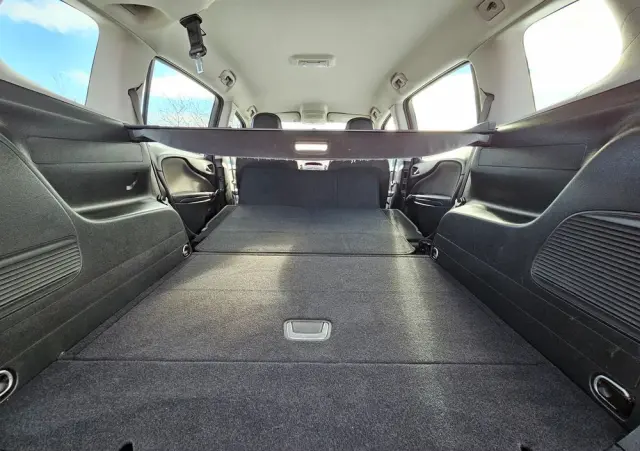 OPEL Zafira Tourer 1.8 Edition