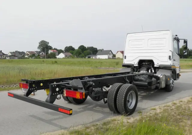 MERCEDES-BENZ ATEGO 1018 RAMA LAWETA NAJAZD POD ZABUDOWĘ STAN IDEALNY SALON POLSKA I-WŁAŚCICIEL 2012R MAŁY PRZEBIEG 