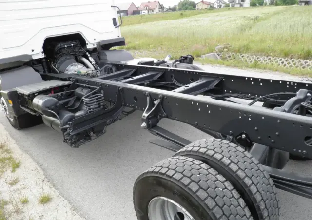 MERCEDES-BENZ ATEGO 1018 RAMA LAWETA NAJAZD POD ZABUDOWĘ STAN IDEALNY SALON POLSKA I-WŁAŚCICIEL 2012R MAŁY PRZEBIEG 