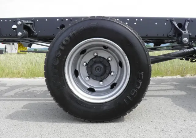 MERCEDES-BENZ ATEGO 1018 RAMA LAWETA NAJAZD POD ZABUDOWĘ STAN IDEALNY SALON POLSKA I-WŁAŚCICIEL 2012R MAŁY PRZEBIEG 