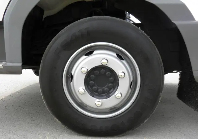 MERCEDES-BENZ ATEGO 1018 RAMA LAWETA NAJAZD POD ZABUDOWĘ STAN IDEALNY SALON POLSKA I-WŁAŚCICIEL 2012R MAŁY PRZEBIEG 