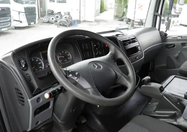 MERCEDES-BENZ ATEGO 1018 RAMA LAWETA NAJAZD POD ZABUDOWĘ STAN IDEALNY SALON POLSKA I-WŁAŚCICIEL 2012R MAŁY PRZEBIEG 