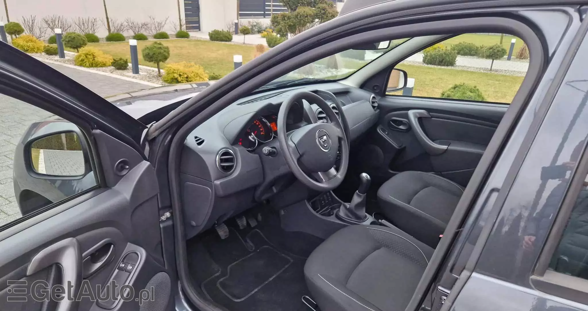 DACIA Duster 1.6 SCe Ambiance S&S