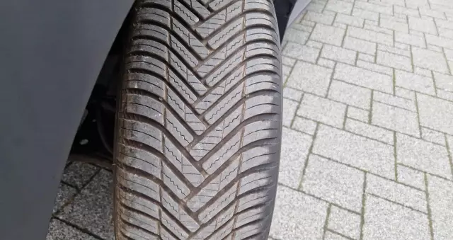 DACIA Duster 1.6 SCe Ambiance S&S