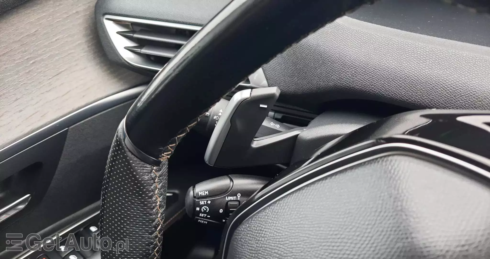 PEUGEOT 3008 2.0 BlueHDi GT S&S EAT6