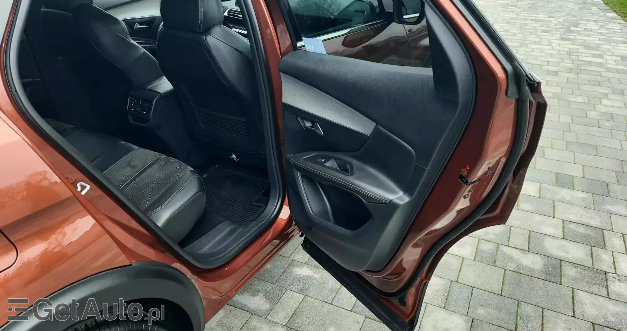 PEUGEOT 3008 2.0 BlueHDi GT S&S EAT6