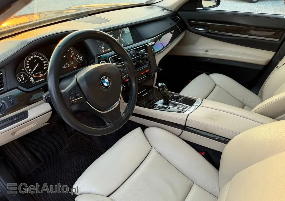 BMW Seria 7 730d