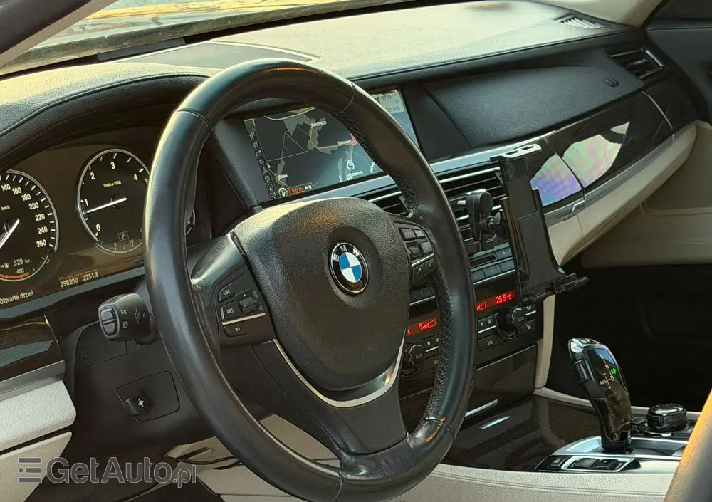 BMW Seria 7 730d