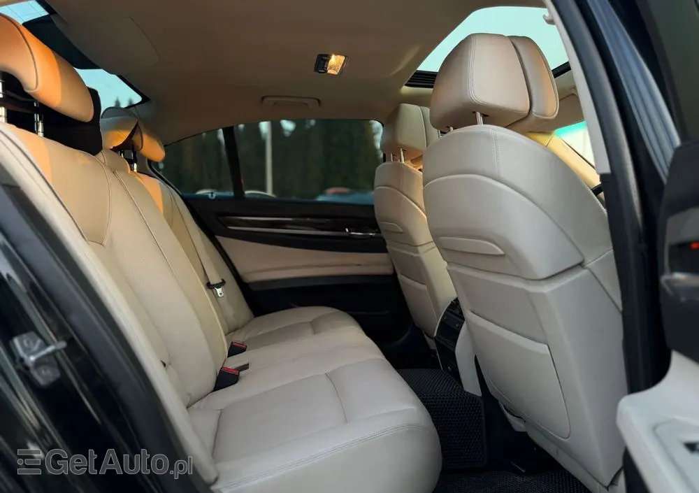 BMW Seria 7 730d